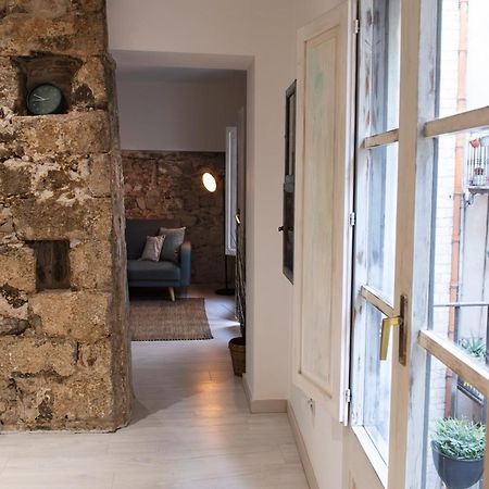 Elena Apartments Girona Bagian luar foto
